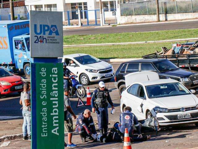 Em cruzamento que j&aacute; teve morte, acidentes s&atilde;o rotina, dizem moradores