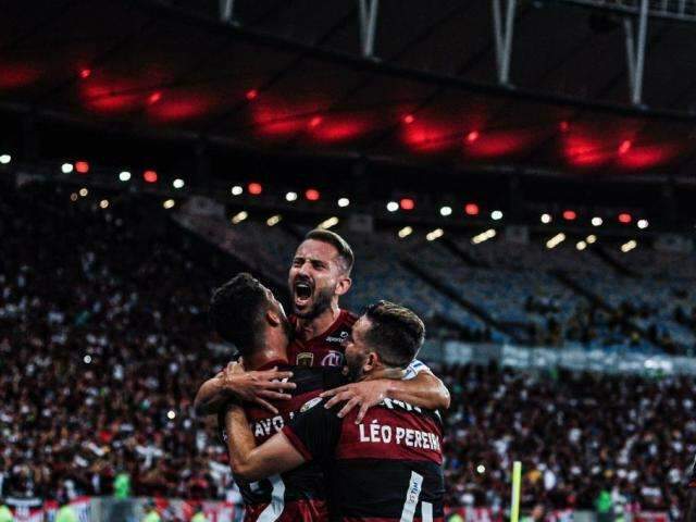 Flamengo domina partida e vence o Barcelona-EQU por 3 a 0