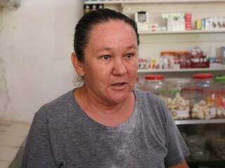 Vendedora Mariluce Chaves, de 50 anos, mora no bairro há 10 anos (Foto: Silas Lima)