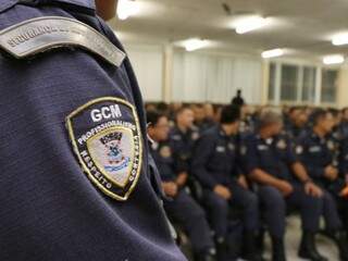 Guardas municipais passaram por curso de formação, mas 50 não foram aprovados (Foto: Henrique Kawaminami)