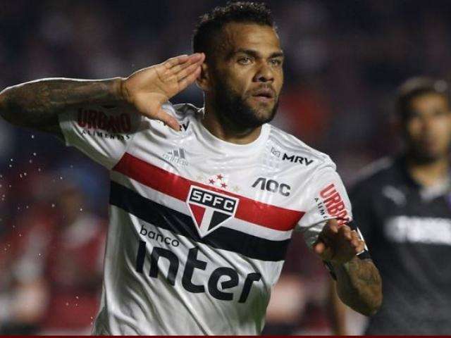 S&atilde;o Paulo domina partida e vence LDU por 3 a 0 no Morumbi