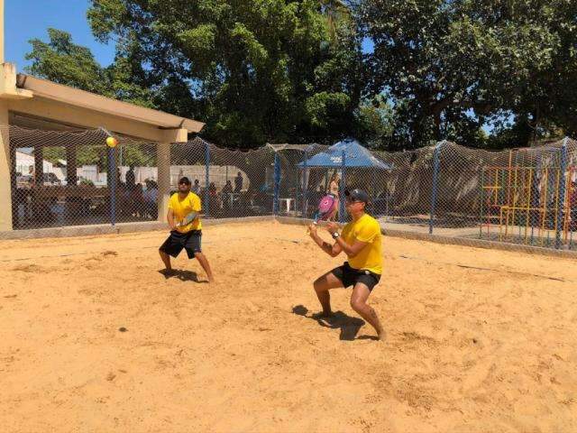 Beach tennis vai percorrer quatro munic&iacute;pios durante temporada 2020