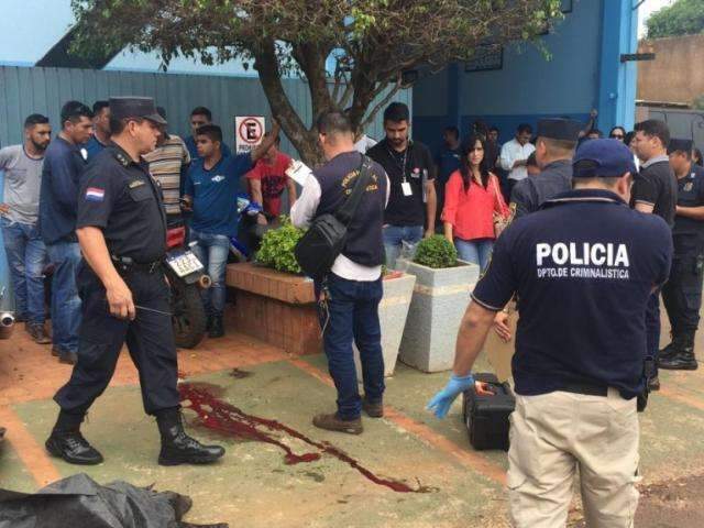 Execu&ccedil;&atilde;o de funcion&aacute;rio de vidra&ccedil;aria foi gravada por c&acirc;mera de seguran&ccedil;a