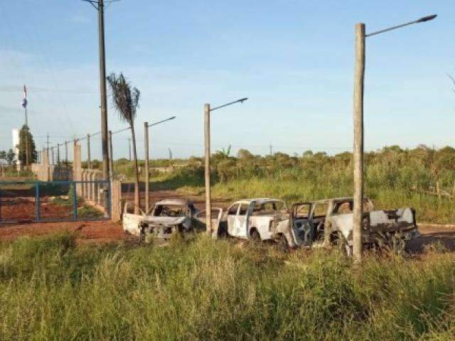 Camionetes s&atilde;o queimadas na rota do PCC e pol&iacute;cia de MS &quot;fecha fronteira&quot;