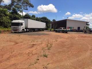 Empresa &eacute; multada em R$ 65,4 mil por transporte irregular de agrot&oacute;xicos 