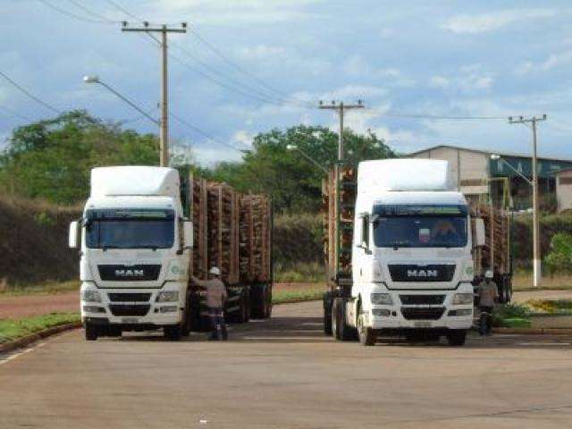 Justi&ccedil;a determina que Eldorado regularize jornada de motoristas 