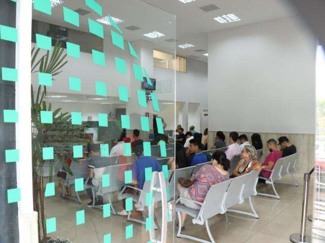 Com folga de tr&ecirc;s dias, Detran suspende atendimento no Carnaval
