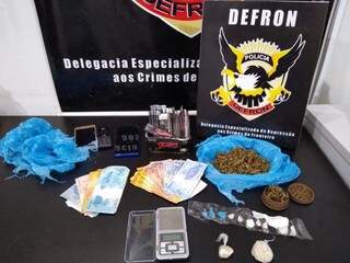 Tr&ecirc;s s&atilde;o presos em esquema de droga envolvendo traficantes de duas cidades