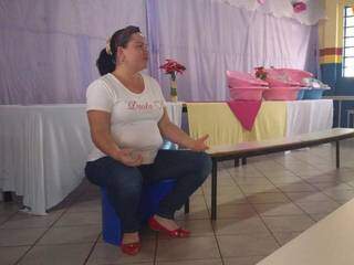 Katiuce Aguiar tem 38 anos e é doula desde 2016, além de ser psicóloga. (Foto: Arquivo Pessoal)