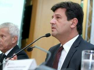 Ministro usou recursos públicos para participar de reunião do conselho (Foto: Erasmo Carlos/MS)