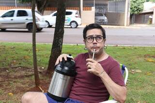 Jeit&atilde;o de MS de dividir terer&eacute; deixa popula&ccedil;&atilde;o na fronteira do cont&aacute;gio