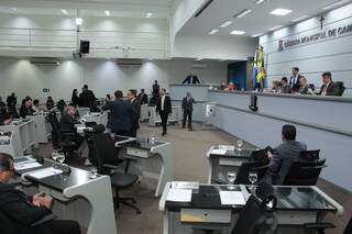 Sessão com os vereadores na Câmara Municipal (Foto: Divulgação/CMCG)