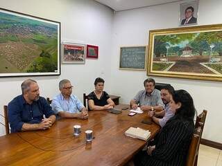 Com caso suspeito de coronavírus na cidade, prefeitura suspende aulas Com caso suspeito de coronavírus na cidade, prefeitura suspende aulas