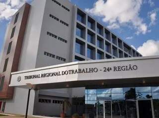 TRT em MS suspende audiências e atendimento presencial até 7 de abril TRT em MS suspende audiências e atendimento presencial até 7 de abril