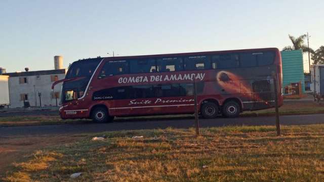 &Ocirc;nibus que liga MS ao Paraguai foge de controle sanit&aacute;rio na fronteira