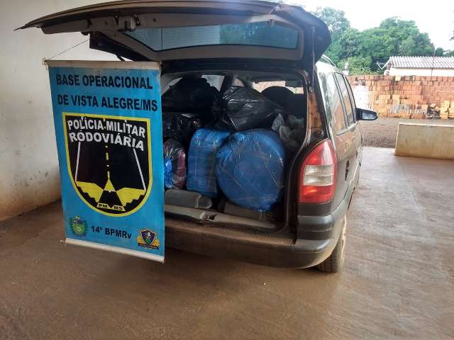 Dupla &eacute; flagrada com R$ 37 mil em mercadorias cotrabandeadas na MS-166 