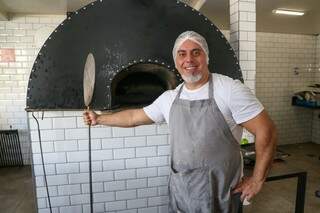 Chef de cozinha, Paco tem distribuído solidariedade por aí em mimos aos clientes. (Foto: Paulo Francis)