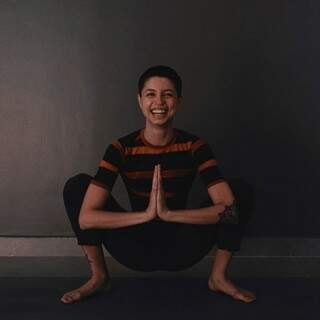 Instrutora de Yoga, Beatriz Gogoy está disponibilizando aulas online. (Foto: Reprodução/Instagram)