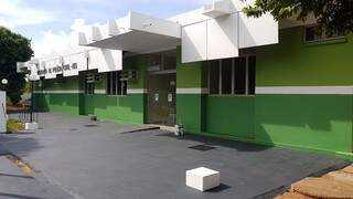 M&atilde;e queima o filho ao descobrir que menino pegou dinheiro para levar &agrave; escola