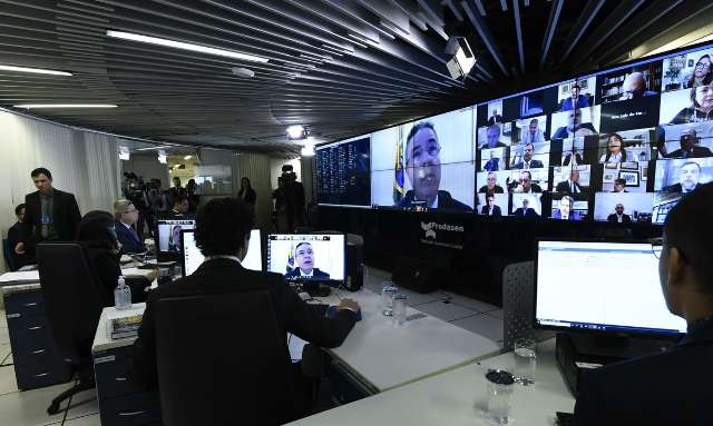 Em sess&atilde;o virtual in&eacute;dita, Senado aprova decreto de calamidade p&uacute;blica