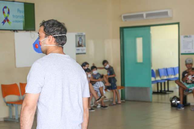 Minist&eacute;rio muda regras para atendimento a quem tem sintomas respirat&oacute;rios