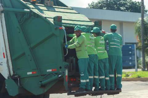 Solurb mant&eacute;m coleta e limpeza; funcion&aacute;rios idosos ganham f&eacute;rias