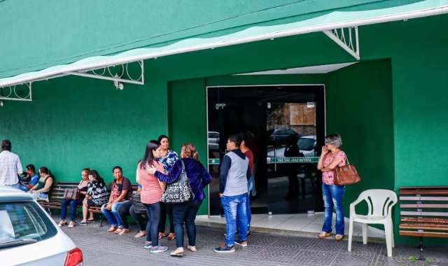 Em meio &agrave; pandemia, vel&oacute;rios passam a ter dura&ccedil;&atilde;o de 2h e limite de 10 pessoas