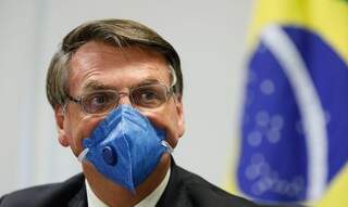 Bolsonaro edita MP e decreto para definir atividades essenciais Bolsonaro edita MP e decreto para definir atividades essenciais