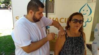 Lista de farm&aacute;cias para vacina&ccedil;&atilde;o contra gripe sobe para 40