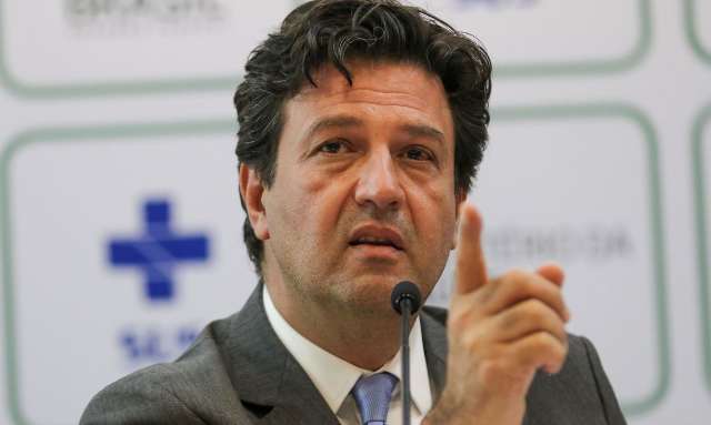 Em reuni&atilde;o, Mandetta sugere adiar elei&ccedil;&otilde;es: &quot;Vai ser uma trag&eacute;dia&quot;