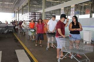 Ap&oacute;s den&uacute;ncias, equipes intensificam fiscaliza&ccedil;&atilde;o em supermercados 