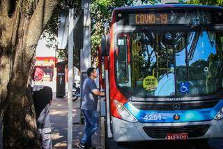 Último dia em que ônibus trafegaram na Capital foi em 20 de março. (Foto: Marcos Maluf)