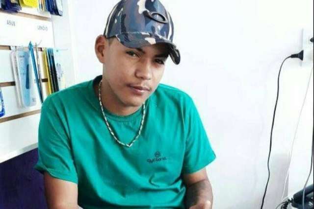 &ldquo;Cone&rdquo; confessa assassinato em tribunal do crime, mas diz que n&atilde;o sabe do corpo