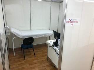Consultório foi montado dentro do hospital de campanha (Foto: Lucas Mamédio)