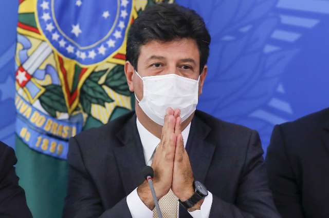 Desafio &eacute; ganhar tempo e evitar colapso na sa&uacute;de, previsto para abril