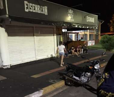 Comerciante preso por descumprir toque de recolher &eacute; multado em R$ 8 mil