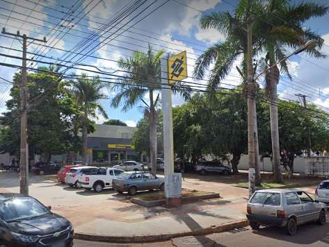 Golpistas tentam furtar R$ 2,7 mil de idoso em banco e s&atilde;o presos em flagrante