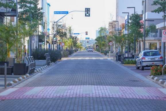 Em Mato Grosso do Sul, 18 cidades j&aacute; decretaram toque de recolher
