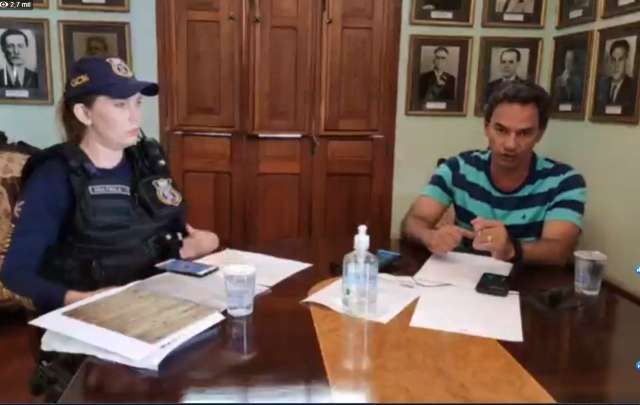 Prefeito anuncia 22 casos de coronav&iacute;rus e deve fechar aeroporto de Campo Grande