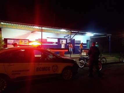 Após denúncias, Guarda Municipal fecha bares no Santa Luzia 