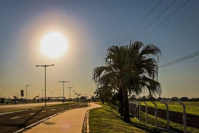 Inmet prevê terça-feira de céu claro e máxima de 36°C em MS