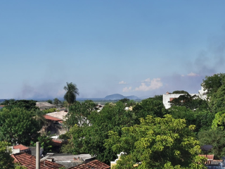 Céu da cidade coberto por fumaça das queimadas na região do Pantanal (Foto: Divulgação)