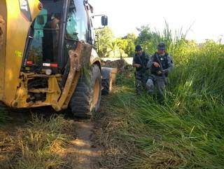 Militares e PF fecham trilha clandestina na fronteira com a Bol&iacute;via