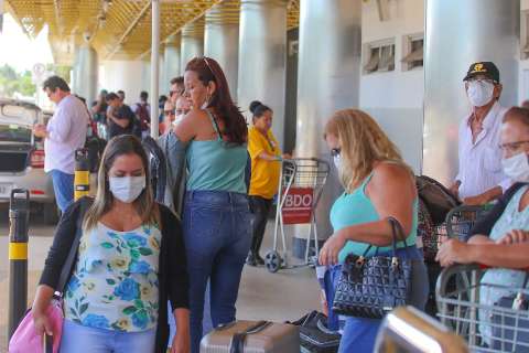Prefeito quer barreira sanitária no aeroporto da Capital