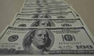O dólar, que ontem tinha fechado em R$ 5,08, fechou em R$ 5,03. (Foto: Marcel Casal Júnior/AgênciaBrasil) 