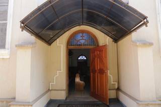 Portas abertas na Igreja São José (Foto: Kisie Ainoã)