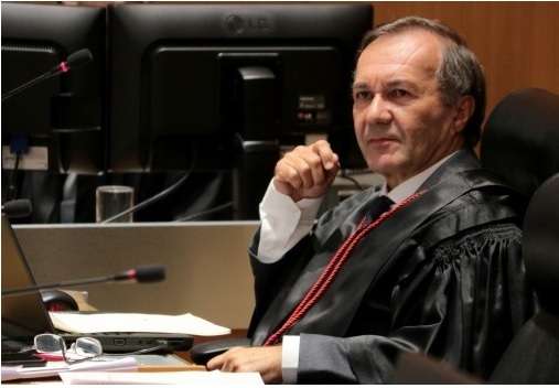 Justi&ccedil;a atende ao pedido de m&atilde;e, e obriga o pai a visitar a filha 