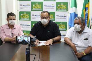 Amambai e Rio Brilhante abrem comércio, mas impõem medidas de segurança Amambai e Rio Brilhante abrem comércio, mas impõem medidas de segurança