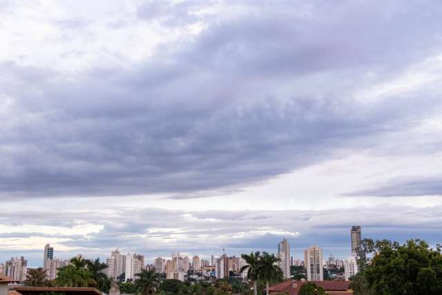 Inmet prev&ecirc; sabado de c&eacute;u parcialmente nublado e pancadas de chuva em MS