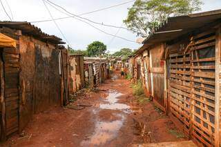Ao todo, 164 famílias da favela estão cadastradas na Agência Municipal de Habitação (Foto: Paulo Francis)
